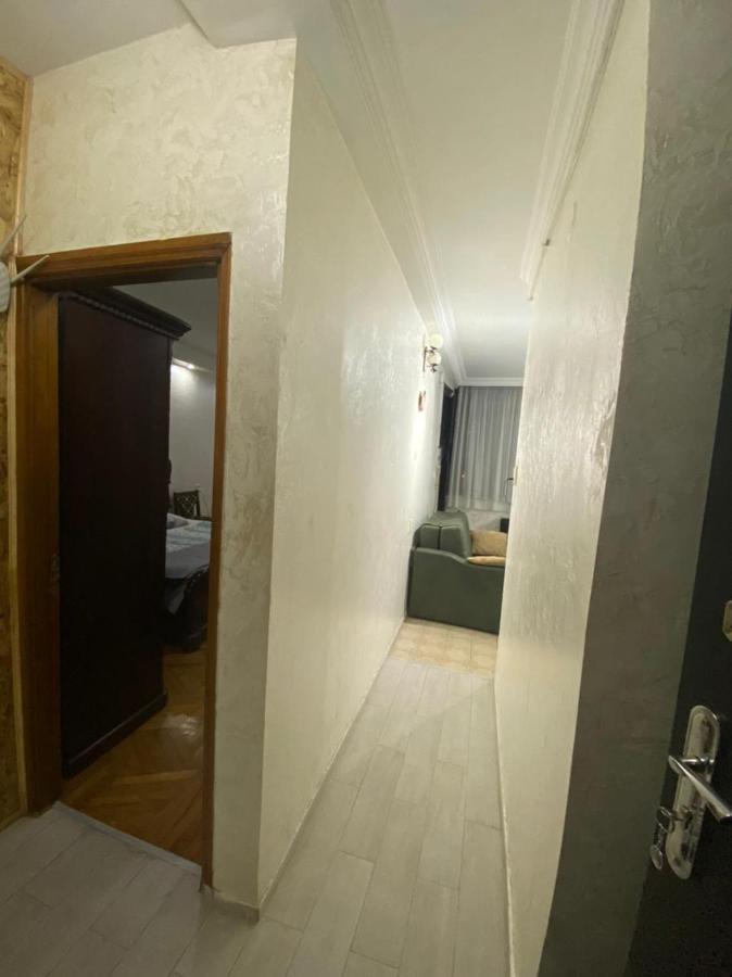Apartment Ge Zvezda Batumi Bagian luar foto