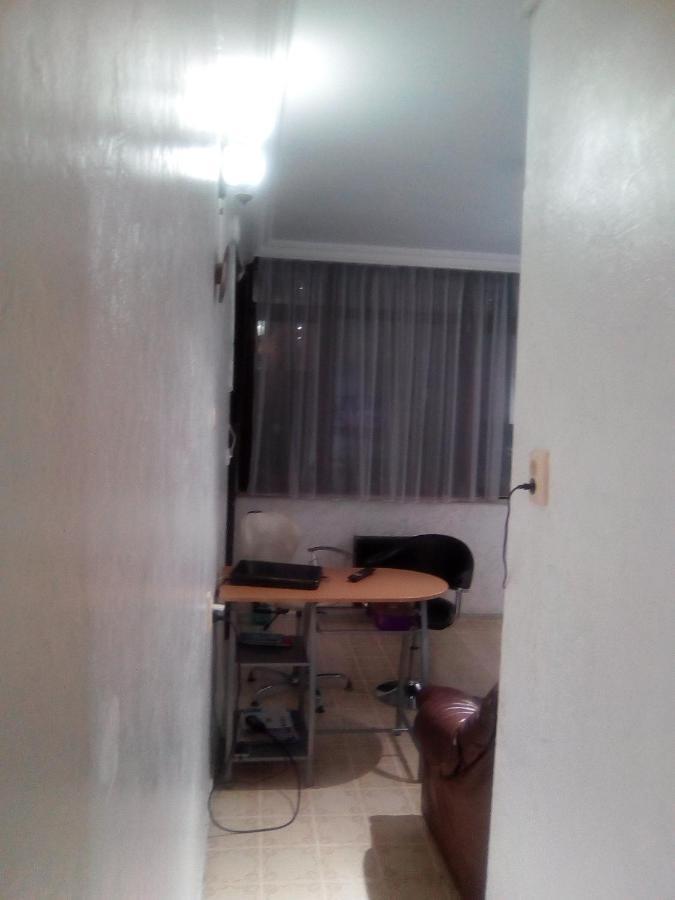 Apartment Ge Zvezda Batumi Bagian luar foto